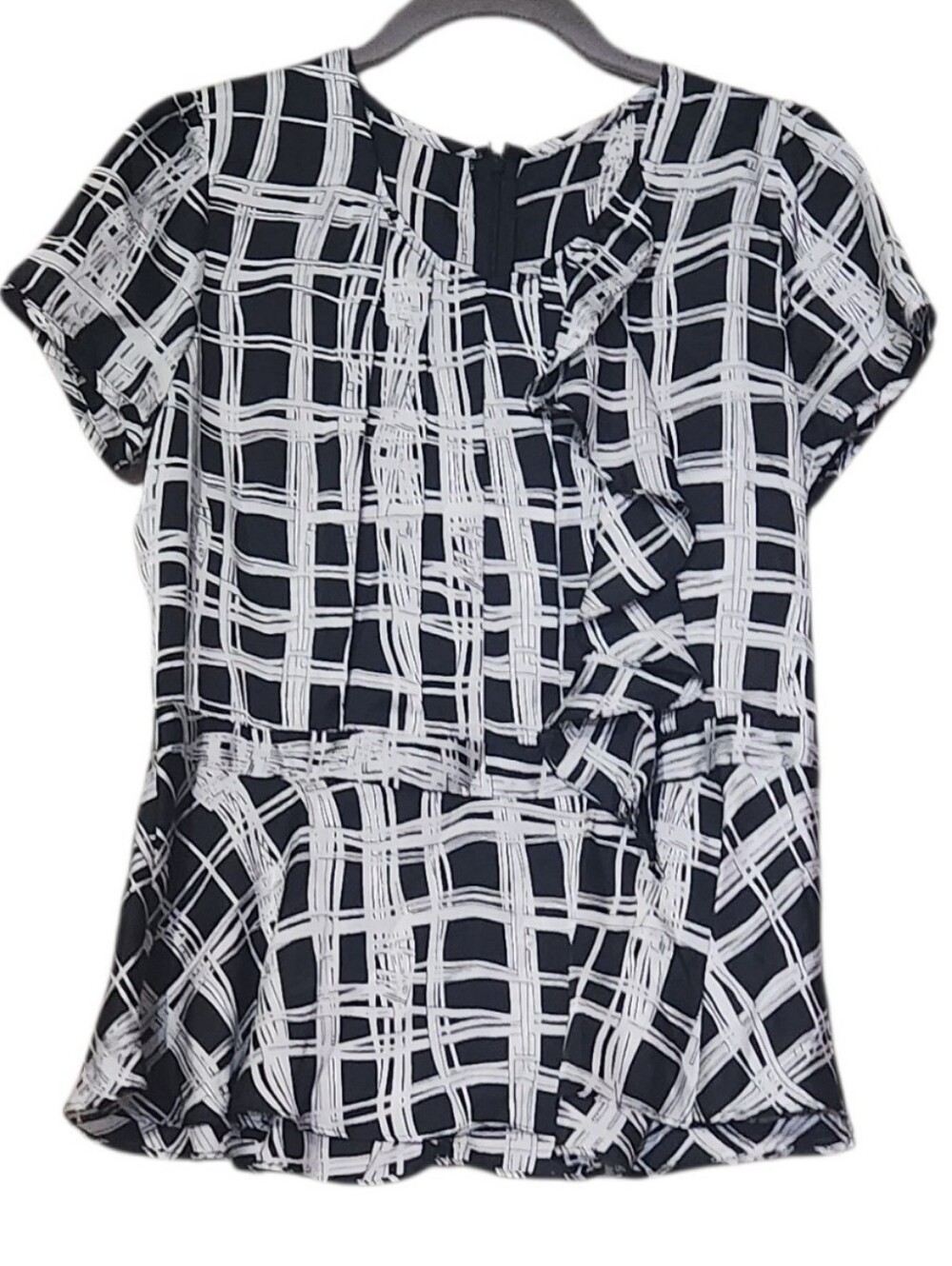 Wanko Modern Windowpane Check Peplum Top – Black & White Short Sleeve Blouse